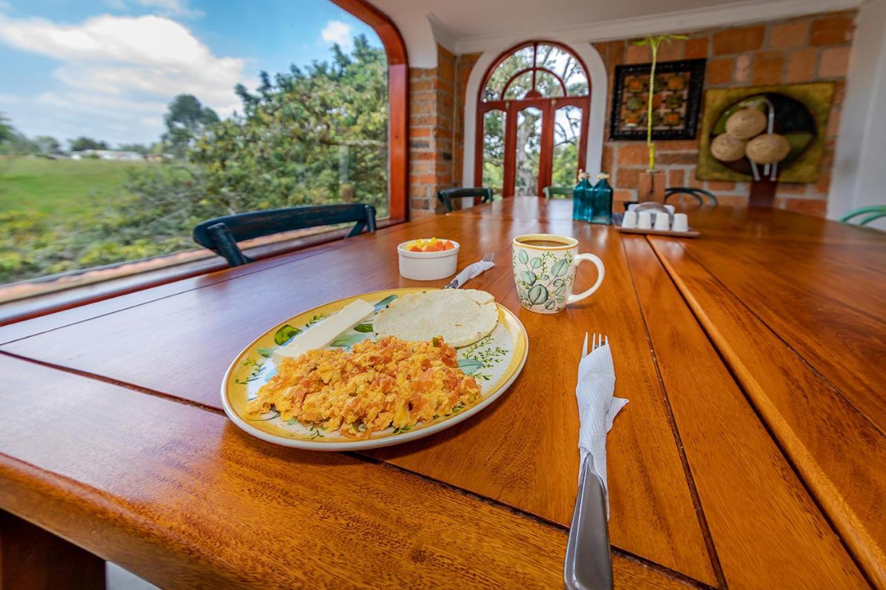 Ayenda Llanogrande Inn Rionegro Luaran gambar